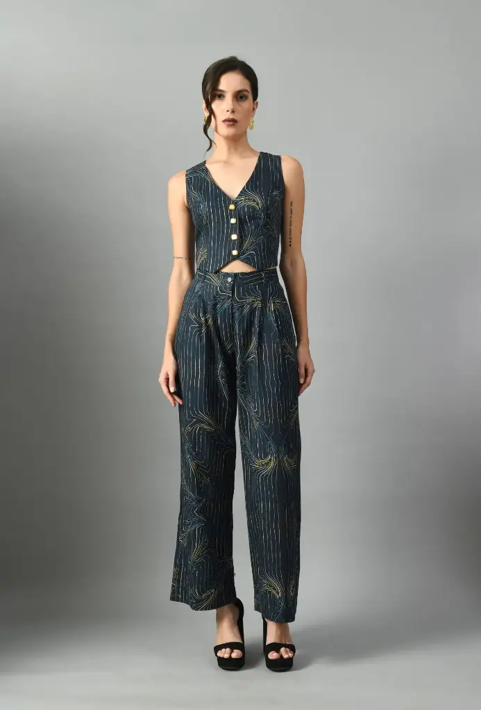 Wondersea waistcoat with trouser