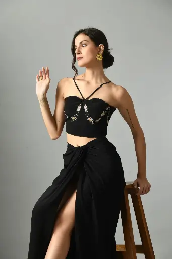 Nur Bustier