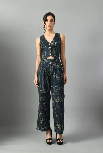 Wondersea waistcoat with trouser